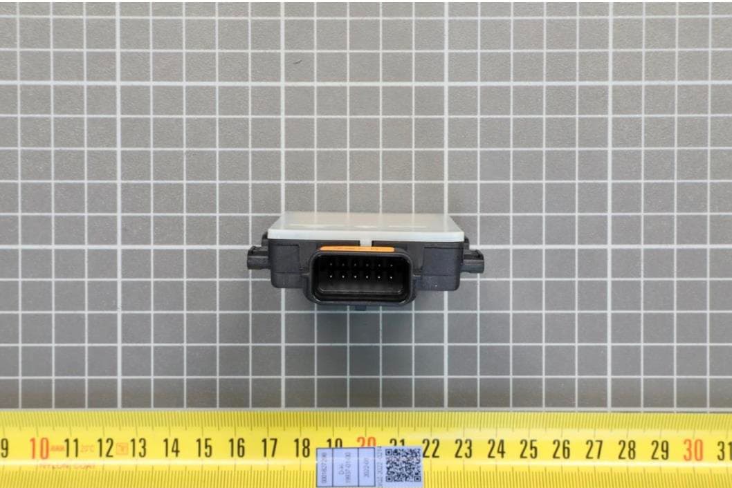 SRR5 - FCC ID LTQ2R5TR - Aptiv Services Deutschland GmbH (5)