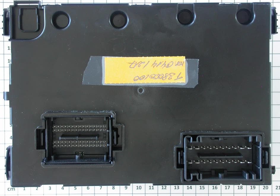 Immobilizer for keyless entry system - FCC ID LTQFI5125 - Aptiv Services Deutschland GmbH (3)