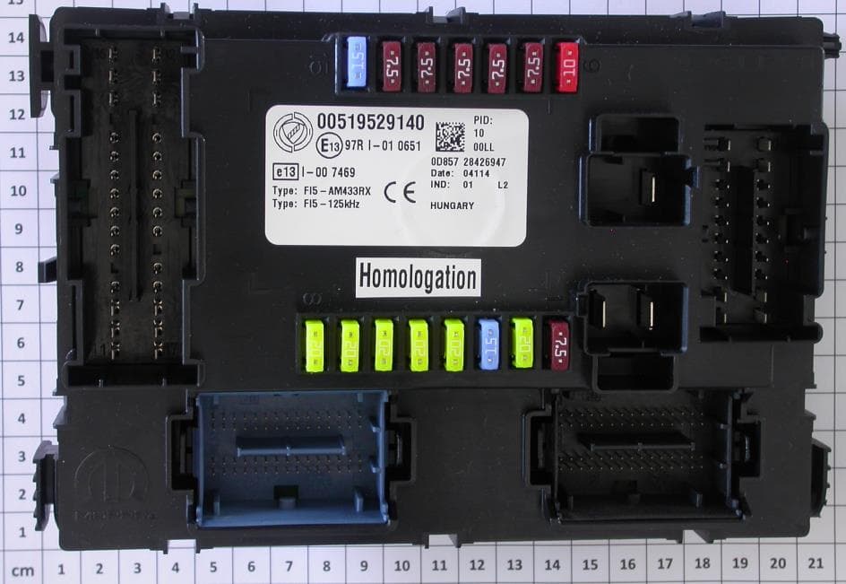 Immobilizer for keyless entry system - FCC ID LTQFI5125 - Aptiv Services Deutschland GmbH (2)