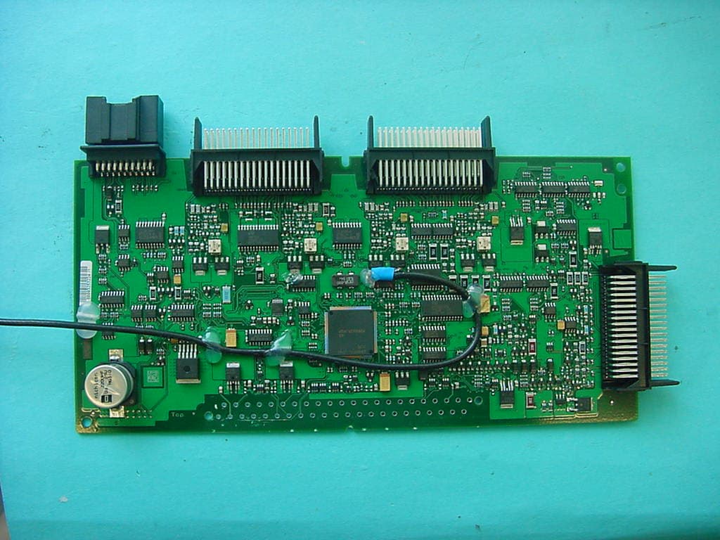 TPMS Transmitter - FCC ID LTQFO1125TP - Aptiv Services Deutschland GmbH (4)