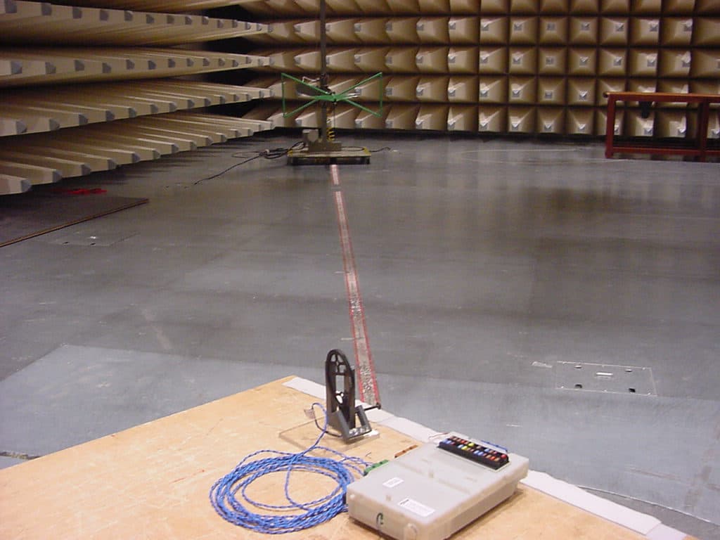TPMS Transmitter - FCC ID LTQFO1125TP - Aptiv Services Deutschland GmbH (1)