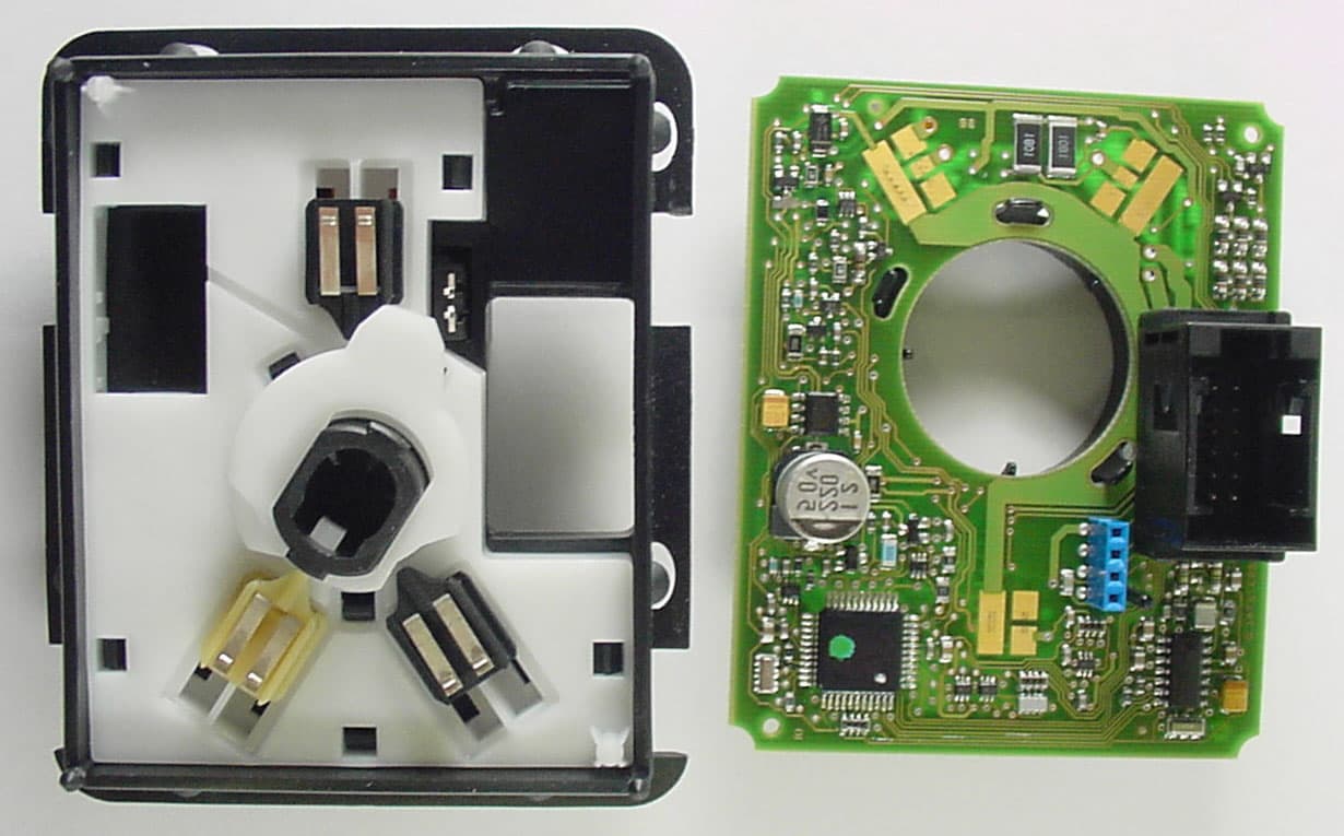 Immobilizer - FCC ID LTQWFS125SA - Aptiv Services Deutschland GmbH (3)