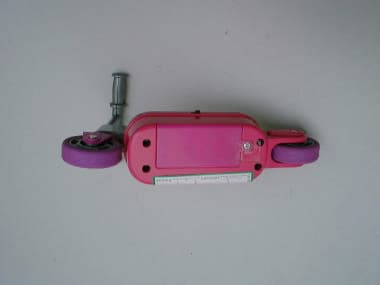 Remote Control Toy Transmitter - FCC ID LU9247821 - MGA Entertainment (HK) Ltd. (2)