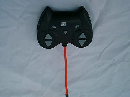 RC Toy Transmitter - FCC ID LU9256571A - MGA Entertainment (HK) Ltd. (1)