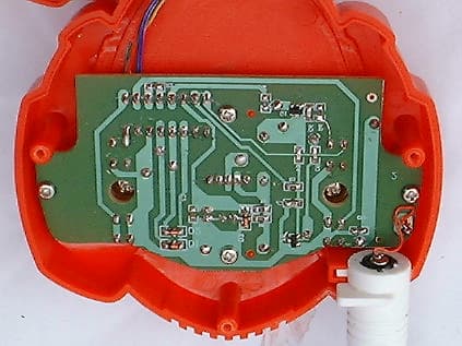 Remote Control Toy Transmitter - FCC ID LU9262282 - MGA Entertainment (HK) Ltd. (1)