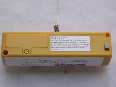 RC Toy Transmitter - FCC ID LU9277880A - MGA Entertainment (HK) Ltd. (1)