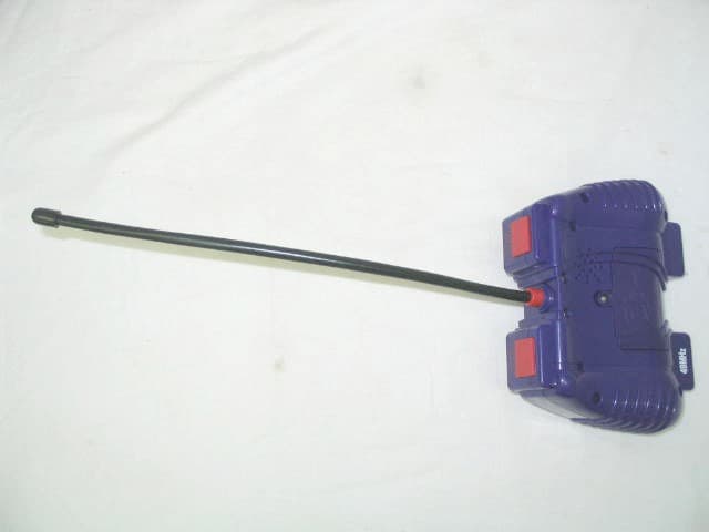 Spiderman II Dragster 49MHz - FCC ID LU9287384 - MGA Entertainment (HK) Ltd. (2)