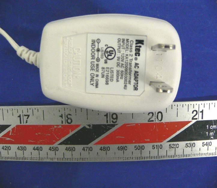Wireless Telephone - FCC ID LU9305132 - MGA Entertainment (HK) Ltd. (2)