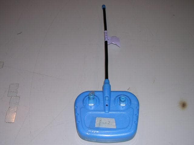 Remote Control Toy Transmitter - FCC ID LU9307471 - MGA Entertainment (HK) Ltd. (1)