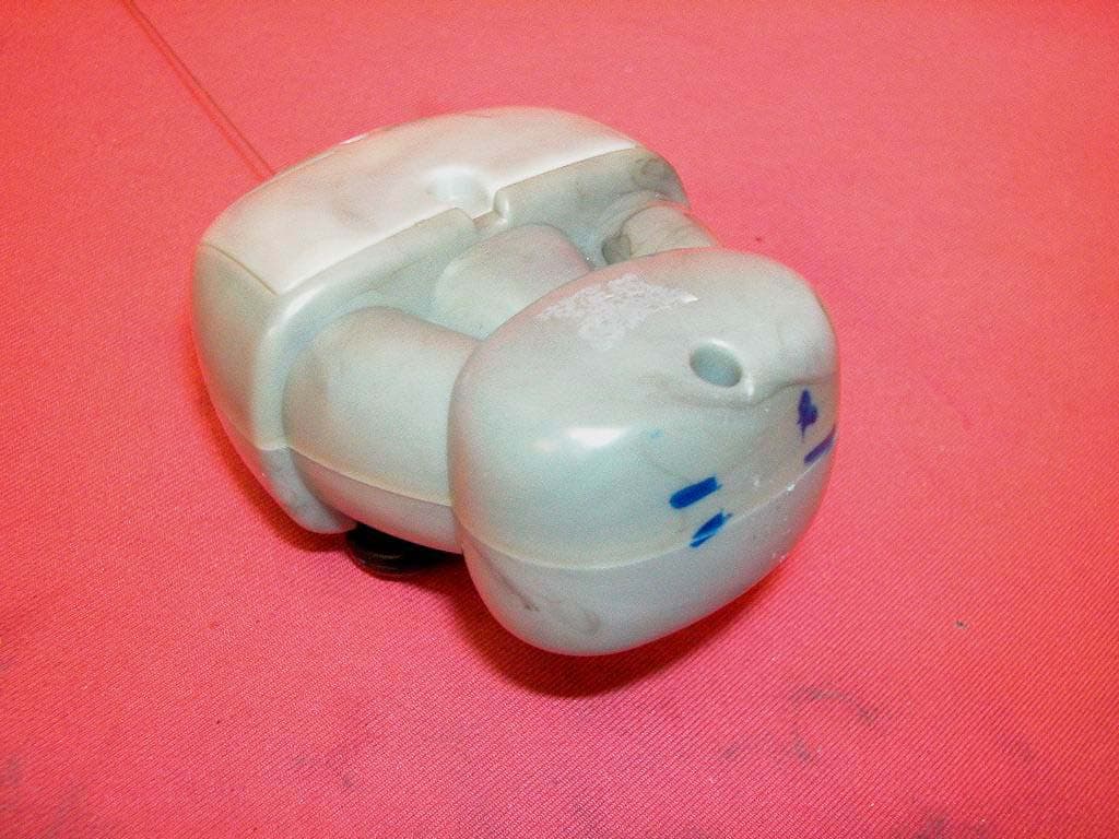 RC Car - FCC ID LU9325994 - MGA Entertainment (HK) Ltd. (3)