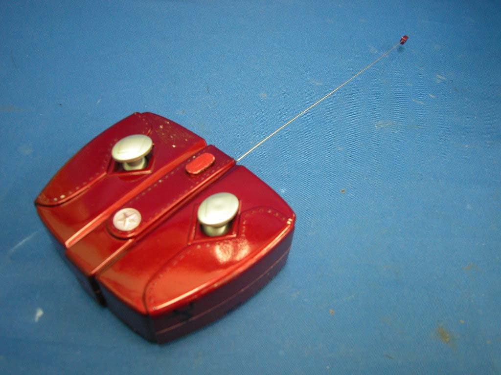 RC Trike - FCC ID LU9330561 - MGA Entertainment (HK) Ltd. (2)