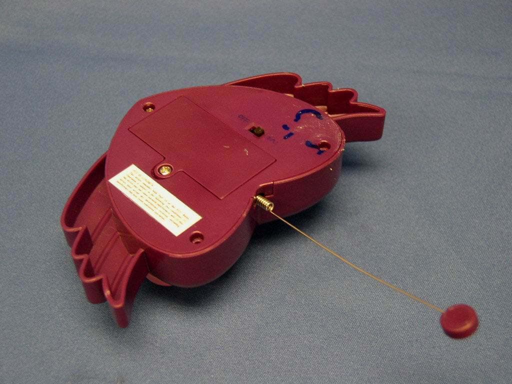 RC Scooter - FCC ID LU9338376 - MGA Entertainment (HK) Ltd. (3)