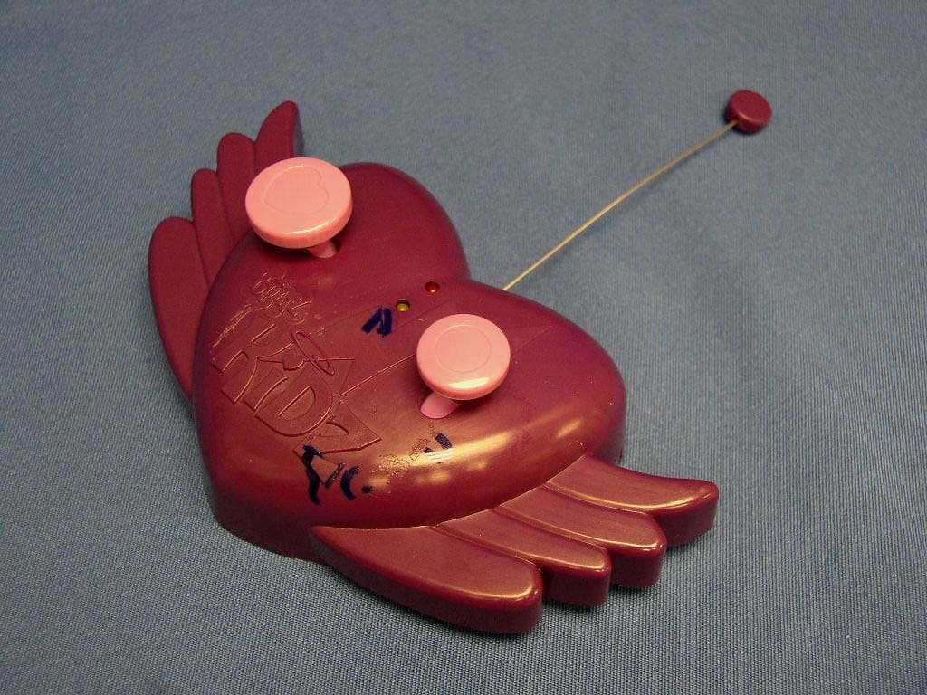 RC Scooter - FCC ID LU9338376 - MGA Entertainment (HK) Ltd.