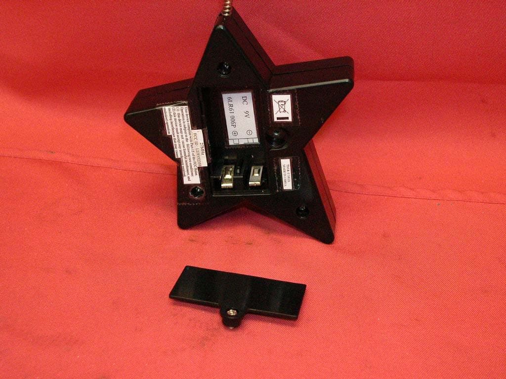RC Skateboard - FCC ID LU9352358 - MGA Entertainment (HK) Ltd. (2)