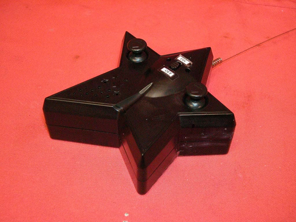 RC Skateboard - FCC ID LU9352396 - MGA Entertainment (HK) Ltd. (4)