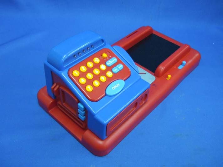 Inductive Toy - FCC ID LU9600715 - MGA Entertainment (HK) Ltd. (2)