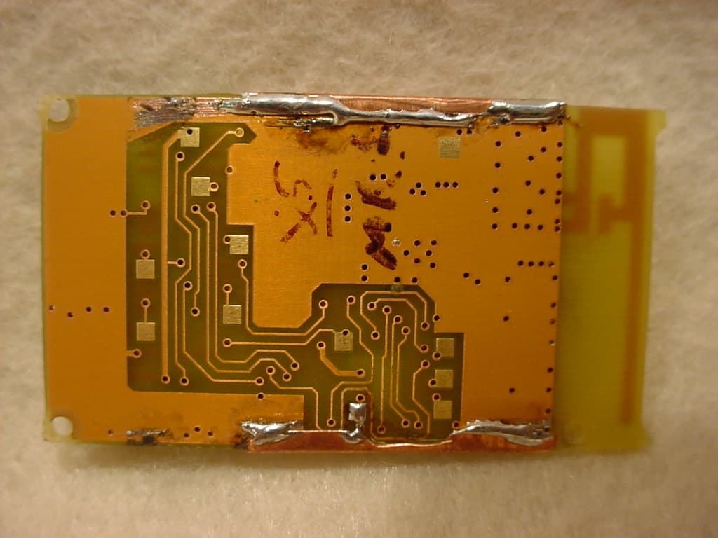 RF24 RADIO TRANSCEIVER MODULE - FCC ID LV3RF24 - Digitrax Inc
