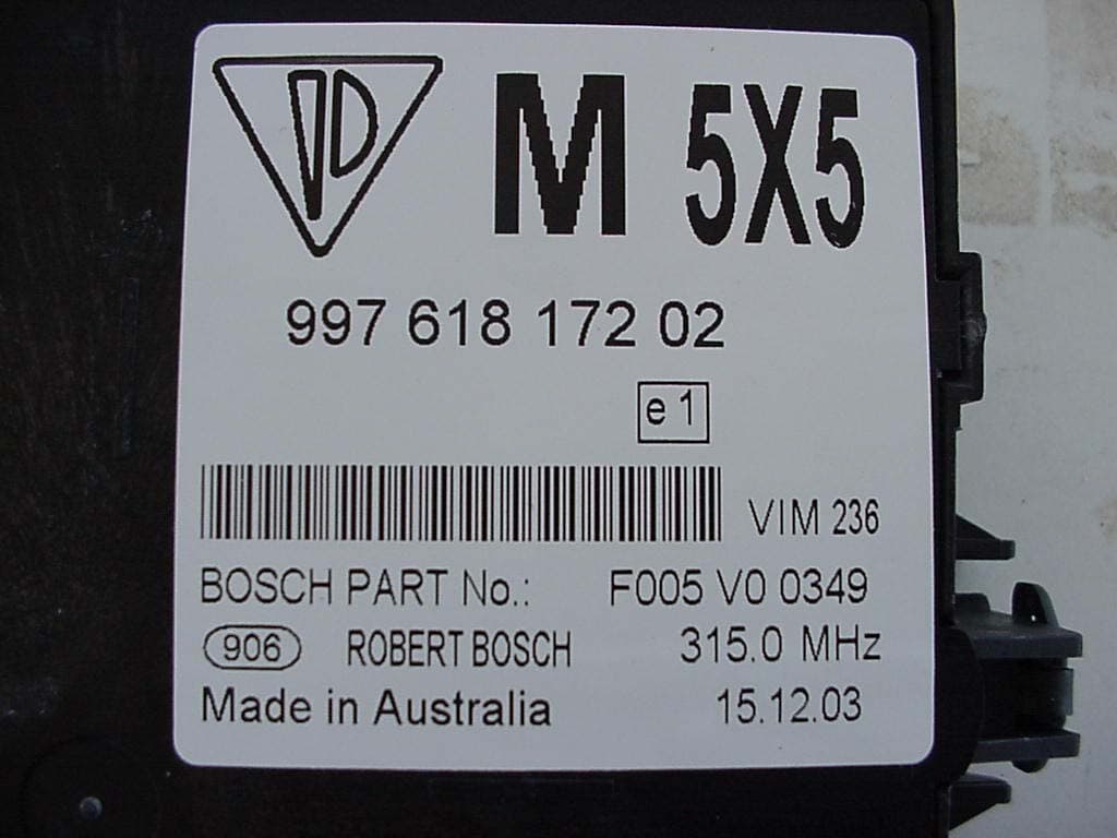 Base Station for Vehicle Computer System - FCC ID LXP-VIM236 - Robert Bosch (Australia) Pty Ltd