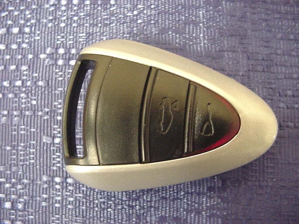 Remote Car Key - FCC ID LXP-VIM244 - Robert Bosch (Australia) Pty Ltd (2)