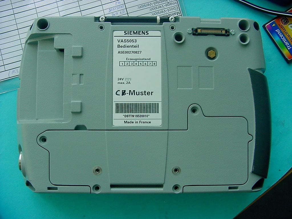 Car Diagnostic System with Bluetooth - FCC ID LYHVAS5053 - Siemens AG