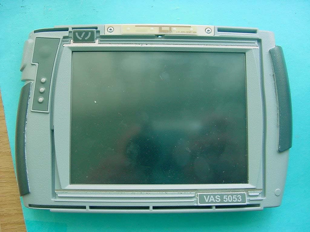 Car Diagnostic System with Bluetooth - FCC ID LYHVAS5053 - Siemens AG (2)