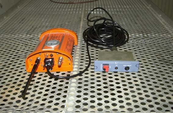 ELT 406 MHz (Emergency Locator Transmitter) - FCC ID LYJADT406 - ELTA