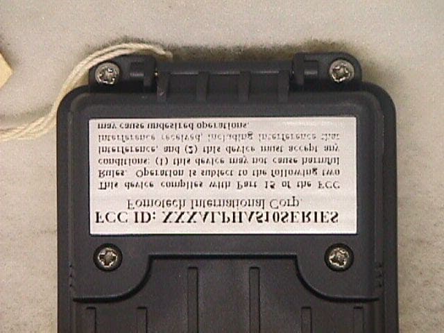 Industrial Remote Control - FCC ID LZ6ALPHA510SERIES - Fomotech International Corp.