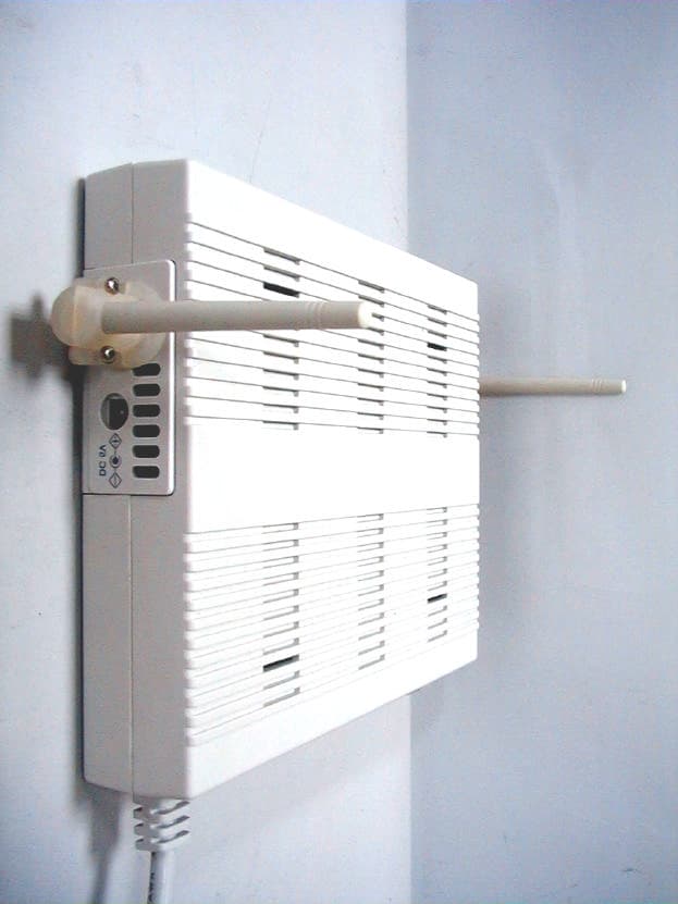 DSS - Part 15 Spread Spectrum Transmitter - FCC ID LZU-MAP-811 - Macromate Corp (2)