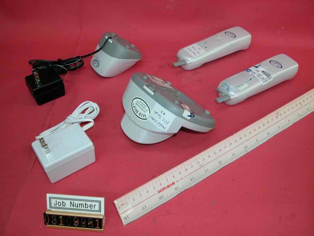 2.4GHz/5.8GHz FHSS Cordless Phone w/ Caller ID - FCC ID LZX35850B - Unical Enterprises Inc (3)
