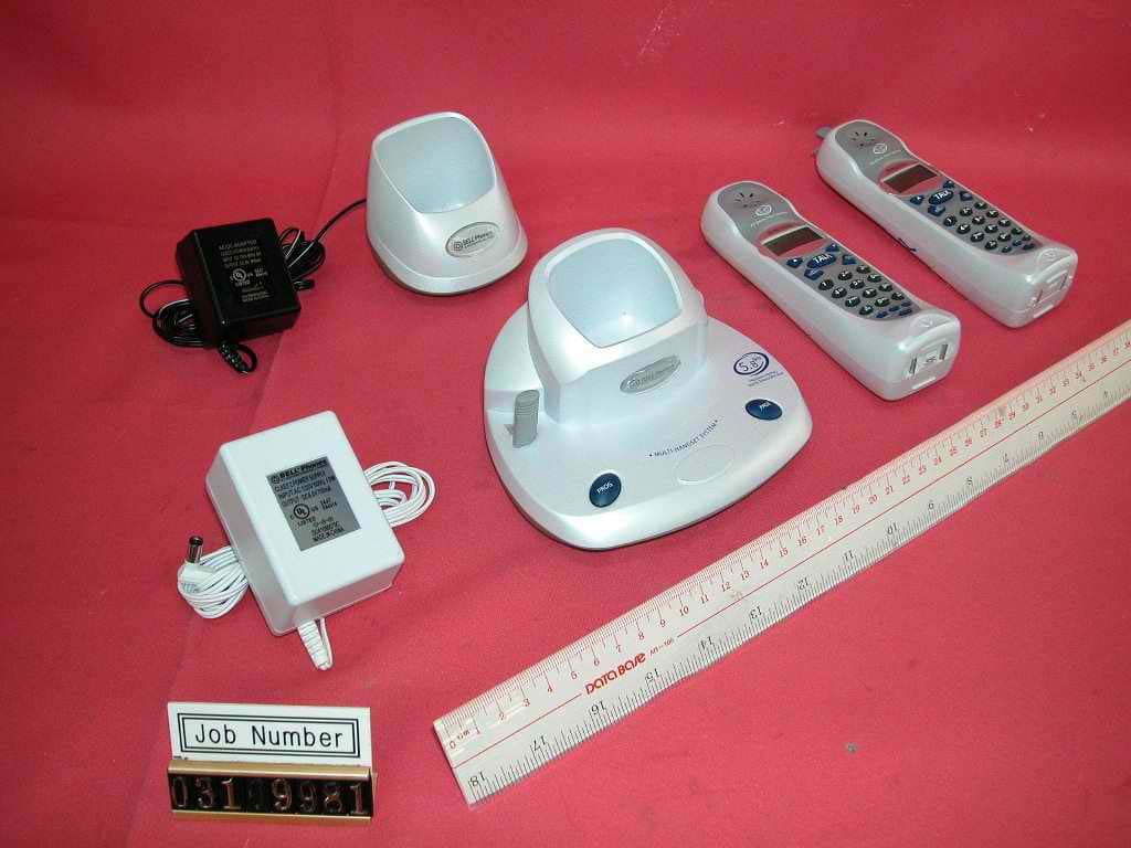 2.4GHz/5.8GHz FHSS Cordless Phone w/ Caller ID - FCC ID LZX35850B - Unical Enterprises Inc (2)