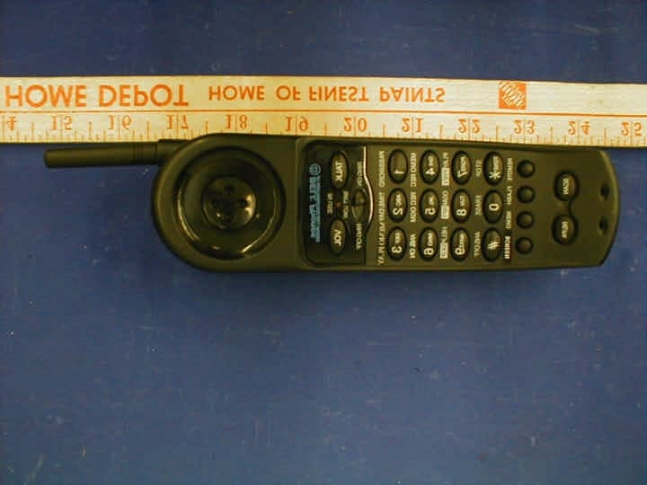 900 MHz Cordless Phone w/ Digital Answering Machine - FCC ID LZX39606 - Unical Enterprises Inc (4)