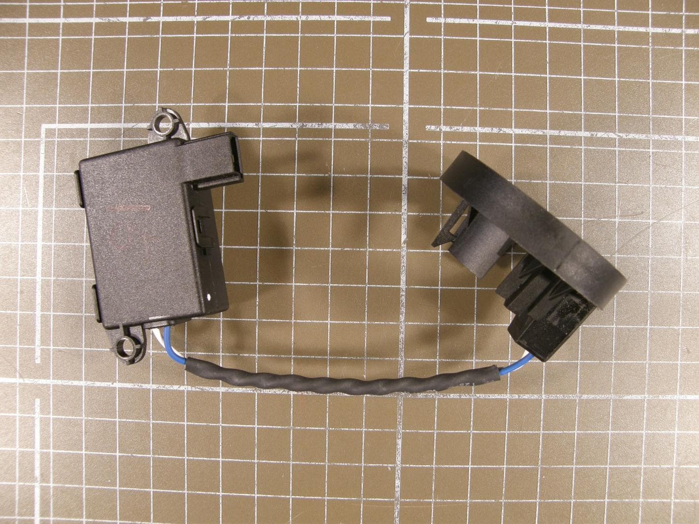 Vehicle Immobilizing System - FCC ID M3N284074 - Continental Automotive Systems, Inc. (1)