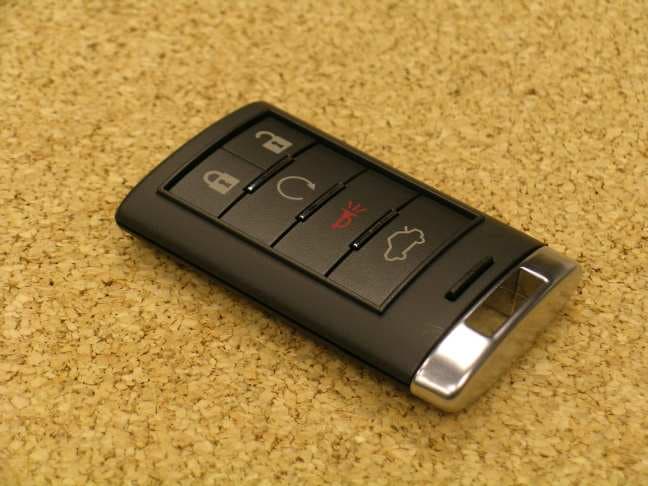 Automobile Security Transmitter - FCC ID M3N5WY7777A - Continental Automotive Systems, Inc. (4)