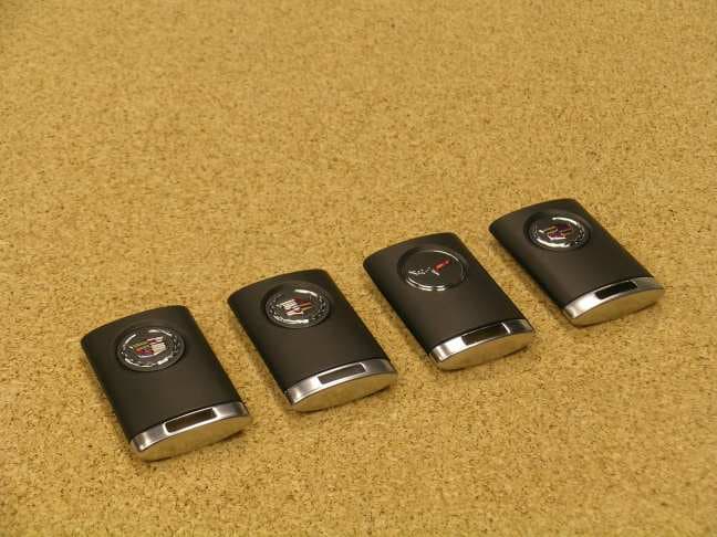 Automobile Security Transmitter - FCC ID M3N5WY7777A - Continental Automotive Systems, Inc. (2)