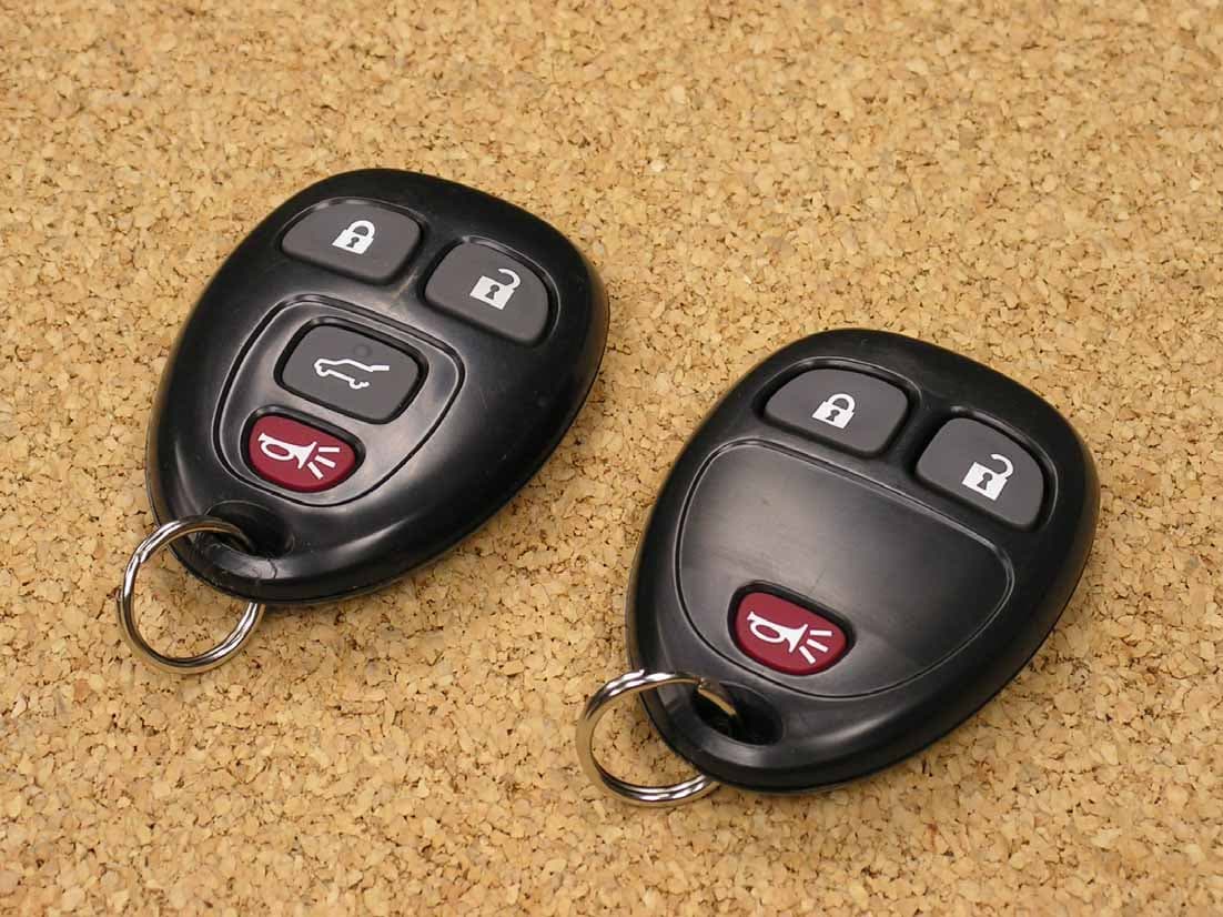 Auto Security/Entry Transmitter - FCC ID M3N5WY8111 - Continental Automotive Systems, Inc. (1)