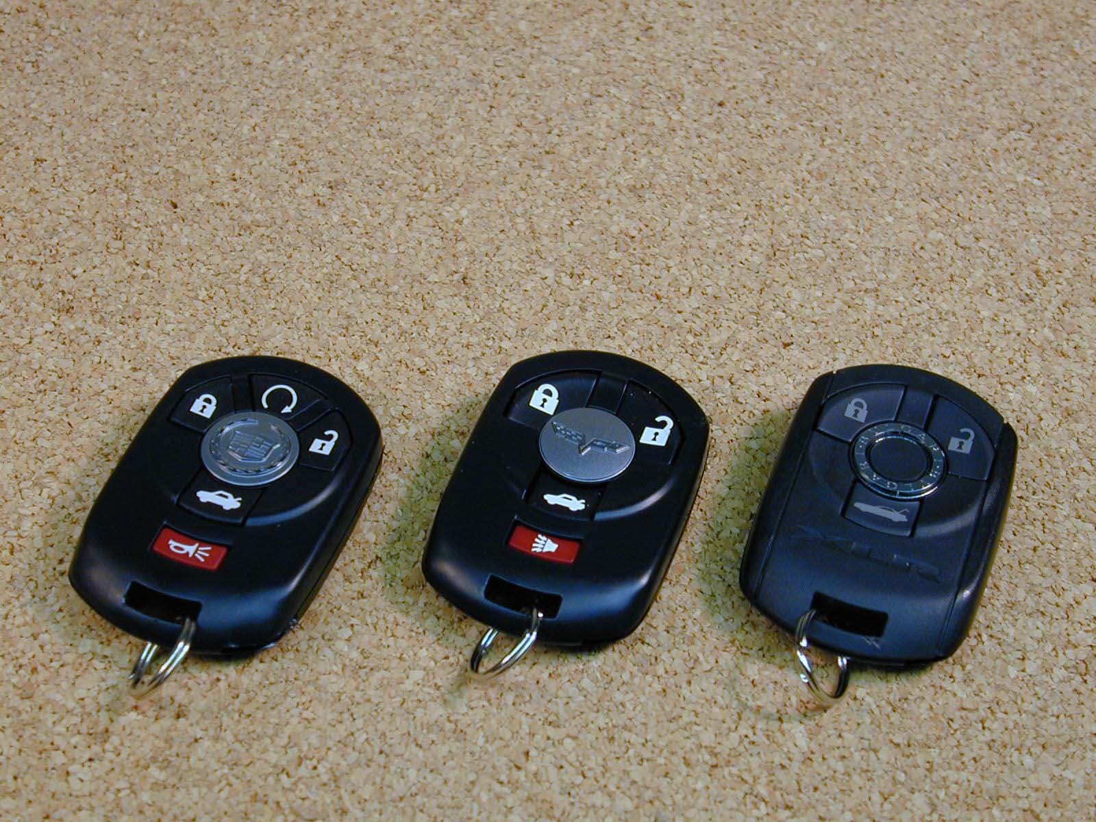 VDO EZ-Key Transmitter - FCC ID M3N65981403 - Continental Automotive Systems, Inc.