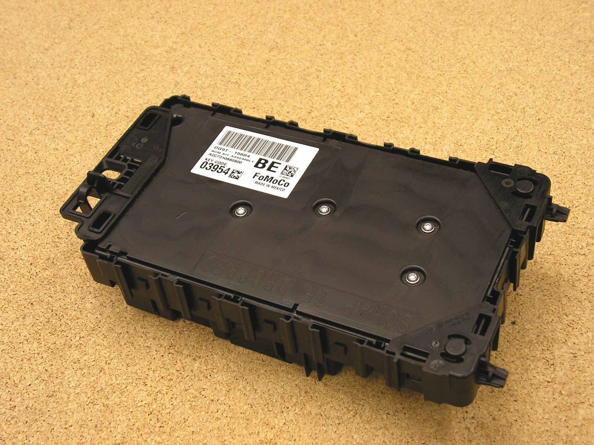 Vehicle Global Body Controller Module (GBCM) - FCC ID M3NA2C731087 - Continental Automotive Systems, Inc. (5)