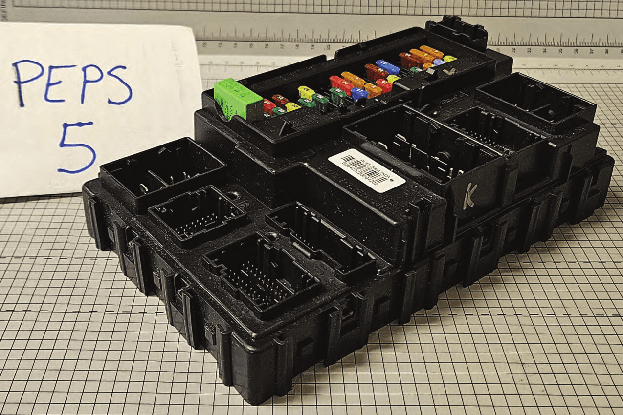 LF Transmitter - FCC ID M3NA2C786860 - Continental Automotive Systems, Inc. (2)