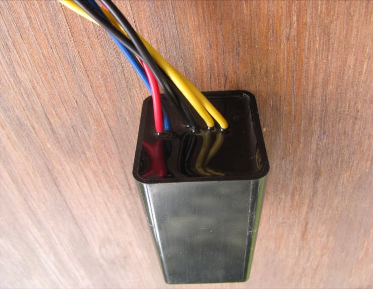 2-Station DUAL Decoder - FCC ID M3UDUALDEC - Hunter Industries Inc (1)