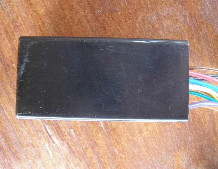 Six Station Decoder - FCC ID M3UICDDEC - Hunter Industries Inc (2)