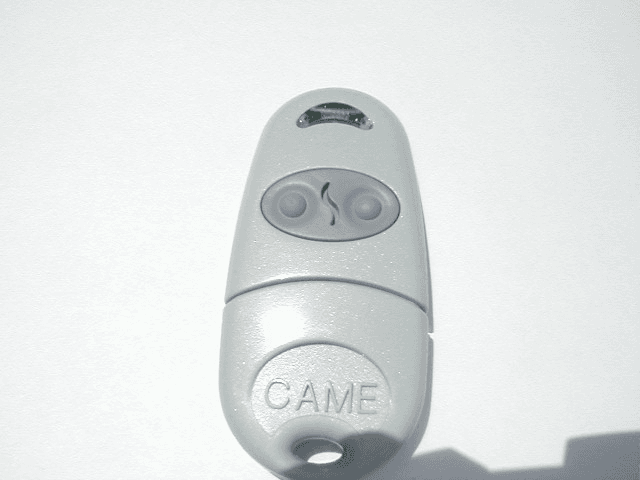 Security Device - Non Rolling Code Transmitter - FCC ID M48432SA - Came Cancelli Automatici spa