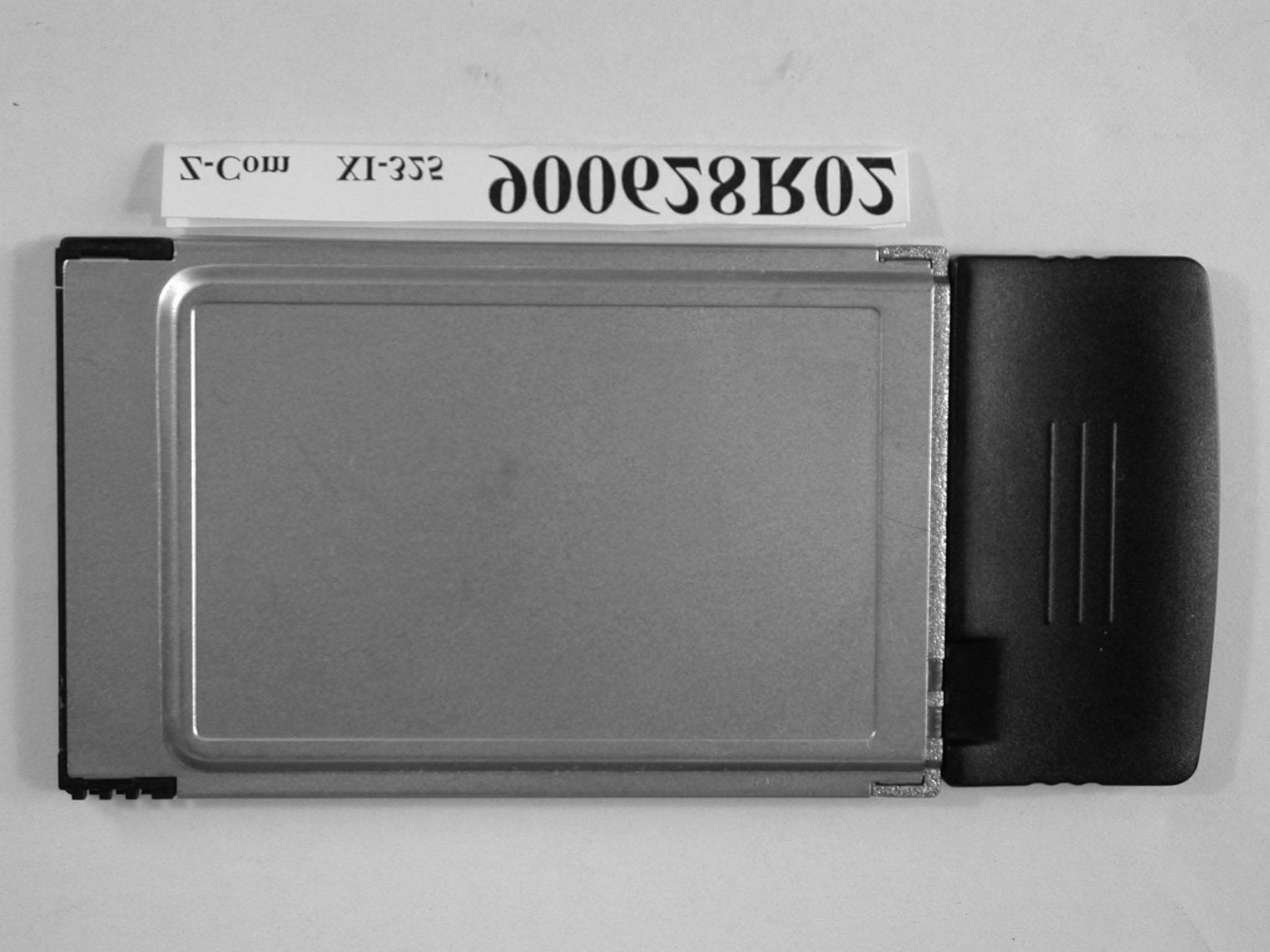 PCMCIA Wireless LAN Card - FCC ID M4Y-000325 - Z Com Inc