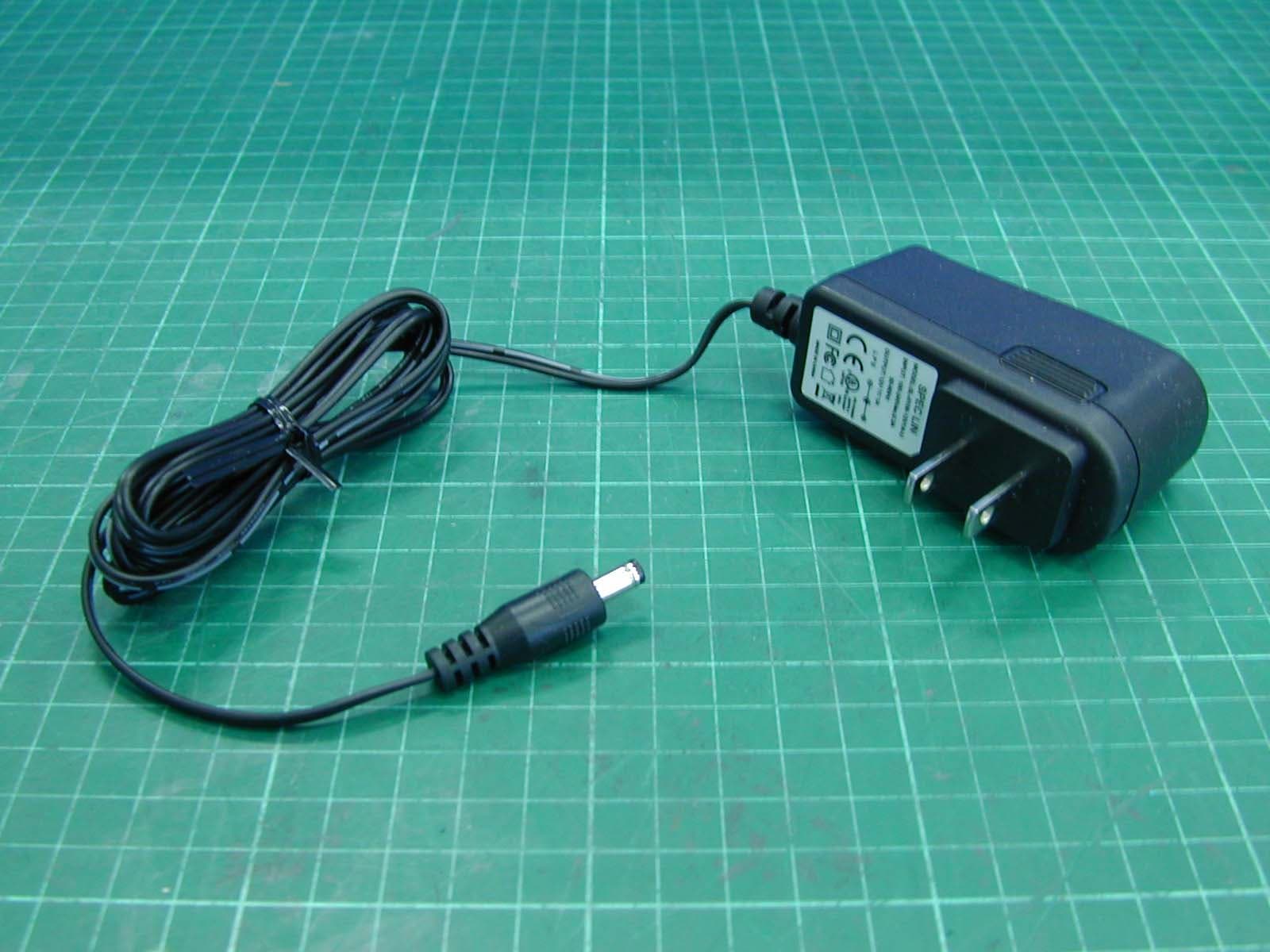 Wireless LAN Access Point - FCC ID M4Y-XG1020V04 - Z Com Inc (4)