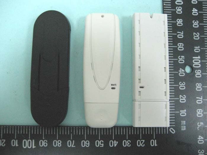 Wireless USB Adapter - FCC ID M4Y-XG762NV2 - Z Com Inc (3)
