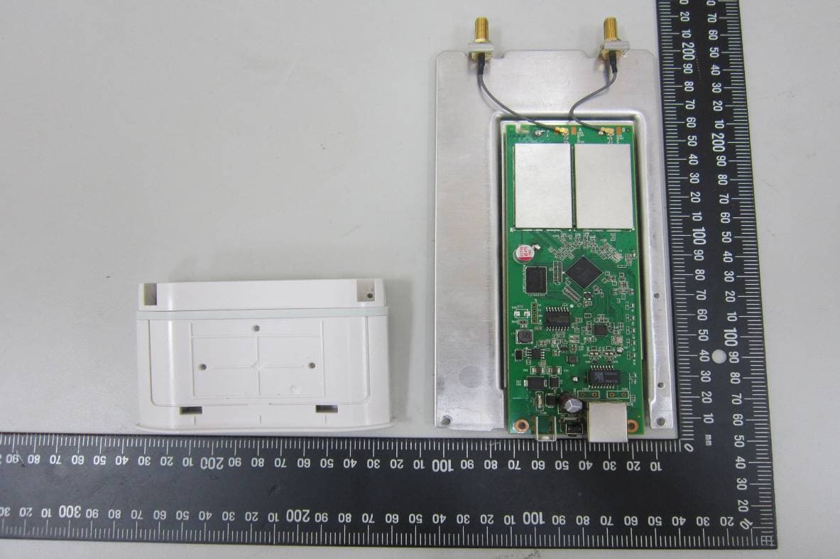 IEEE 802.11bgn Outdoor Wireless CPE - FCC ID M4Y-ZAC10232O - Z Com Inc