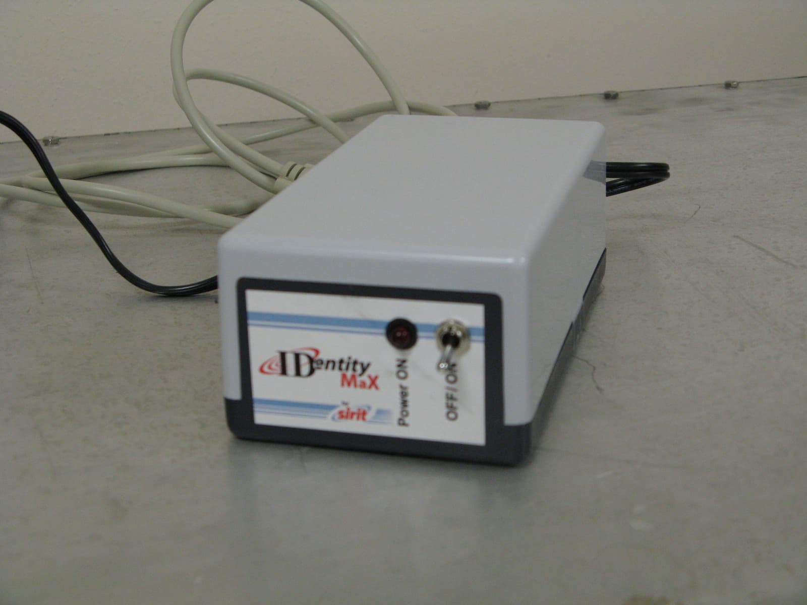 Identity Max Desktop Reader - FCC ID M4ZIDMAX019 - 3M Traffic Safety Systems (4)