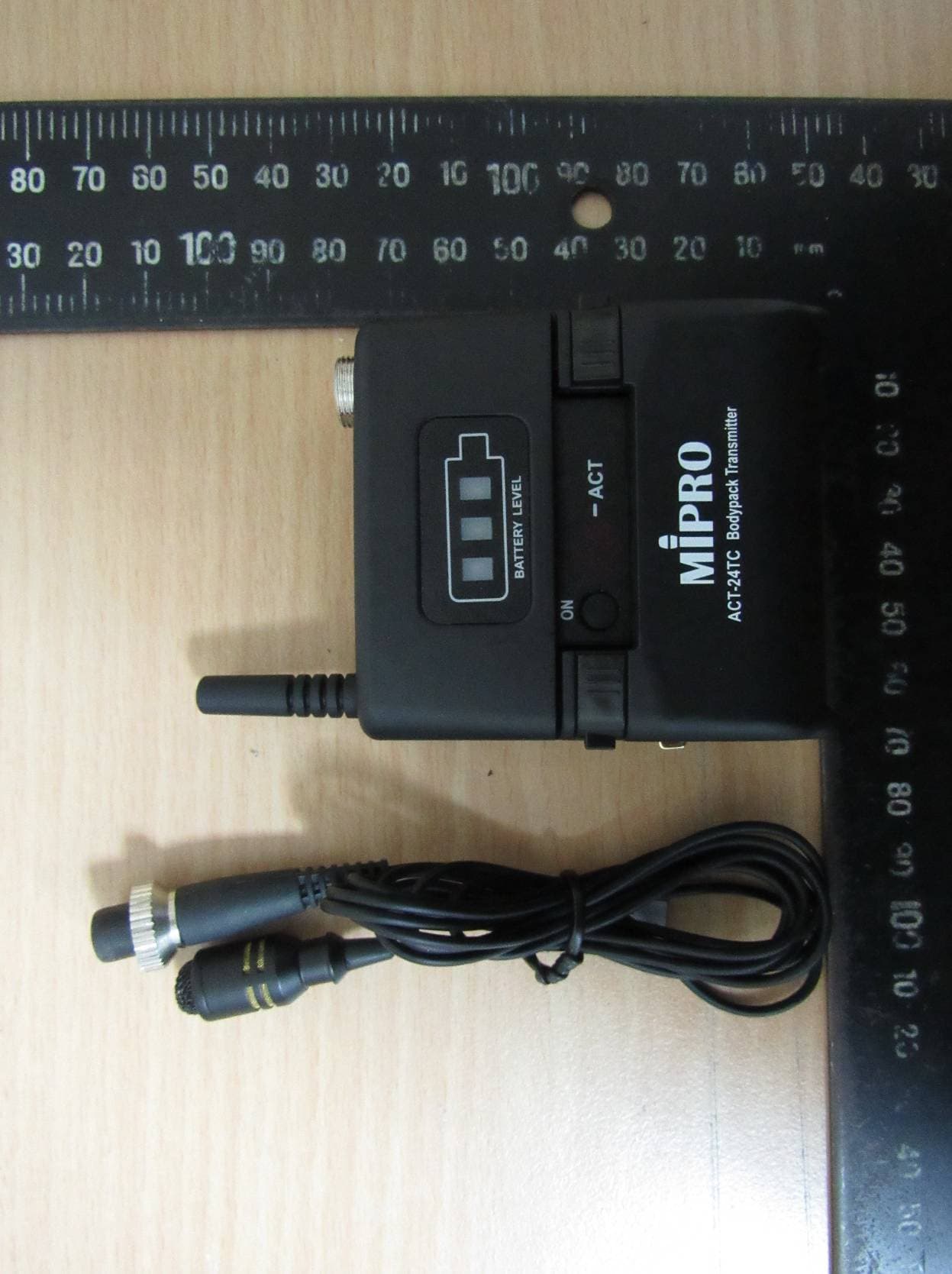 Transmitter - FCC ID M5X-ACT24TC - Mipro Electronics Co Ltd (1)