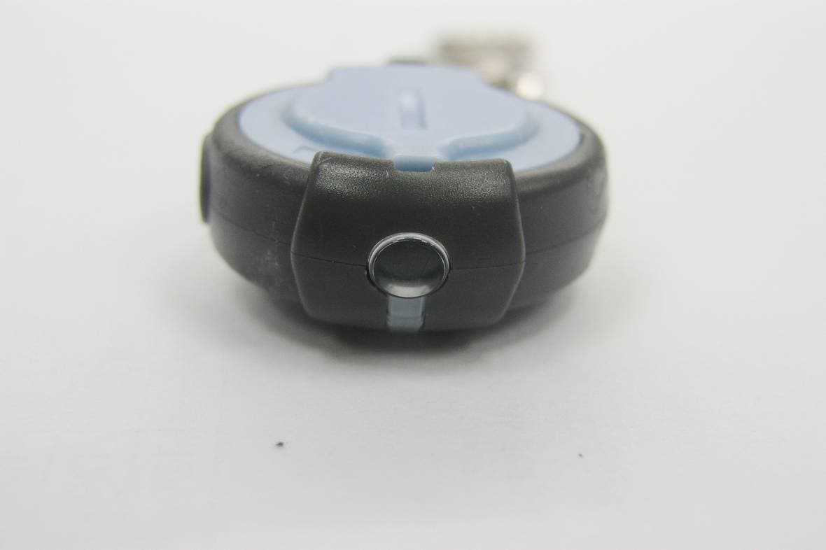 Transmitter of car alarm system - FCC ID M65EGT1 - Super Nova Co Ltd (2)