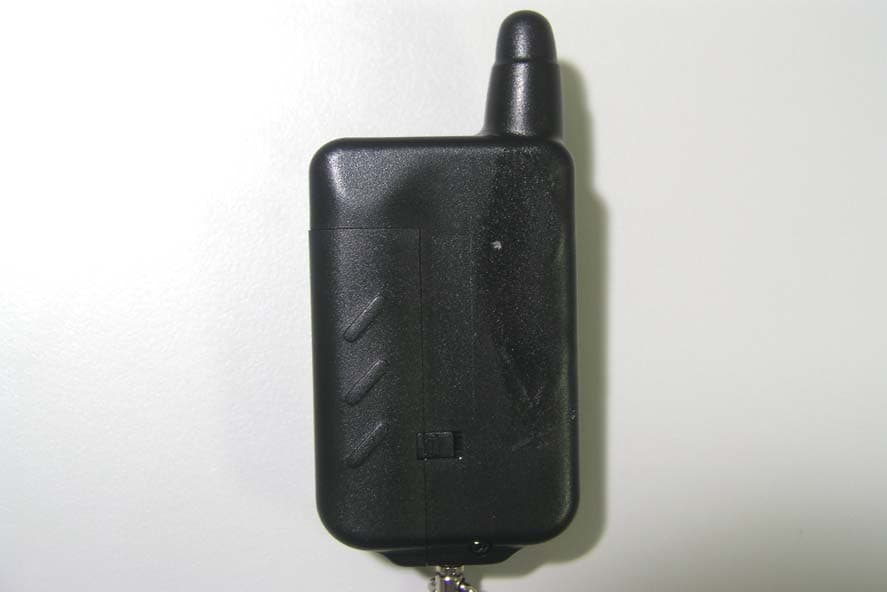 2-way transmitter for car alarm - FCC ID M65NVTR5B - Super Nova Co Ltd (2)
