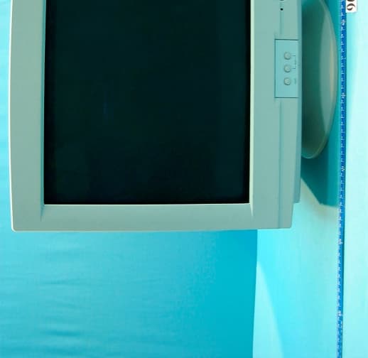 Color Monitor - FCC ID M6JN0902 - NPG Display Ltd Taiwan Branch (2)
